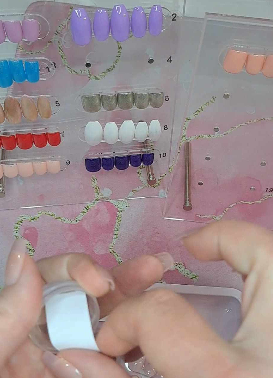 MYSTERY BALL ROSE (press on nails décorés)