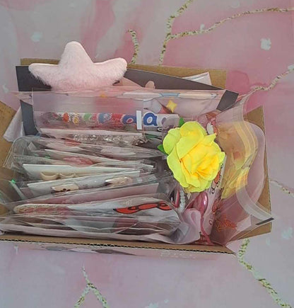 MYSTERY BALL ROSE (press on nails décorés)