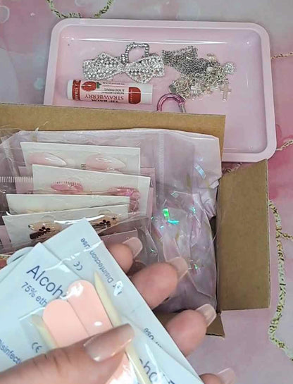 MYSTERY BALL ROSE (press on nails décorés)